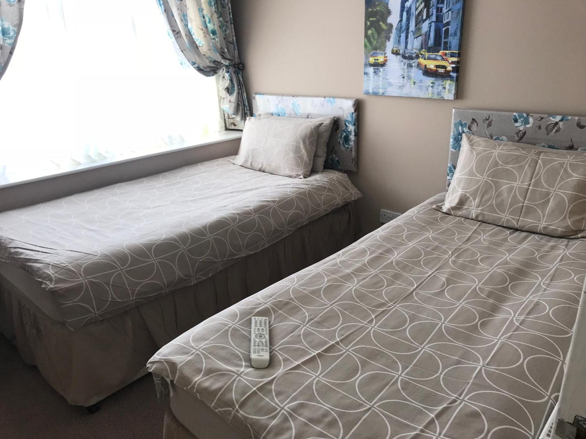 2 Bedroom Self-Catering Chalet Steps Екстериор снимка